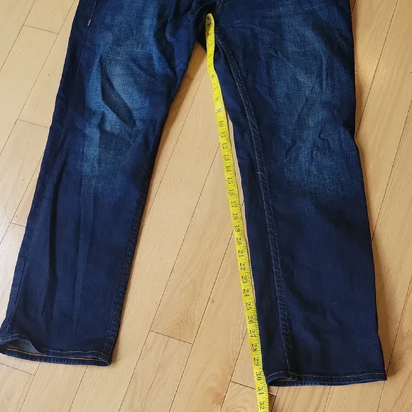 True Religion Ricky Flap Pocket Blue Relaxed Straight Jeans Classic Style Straight